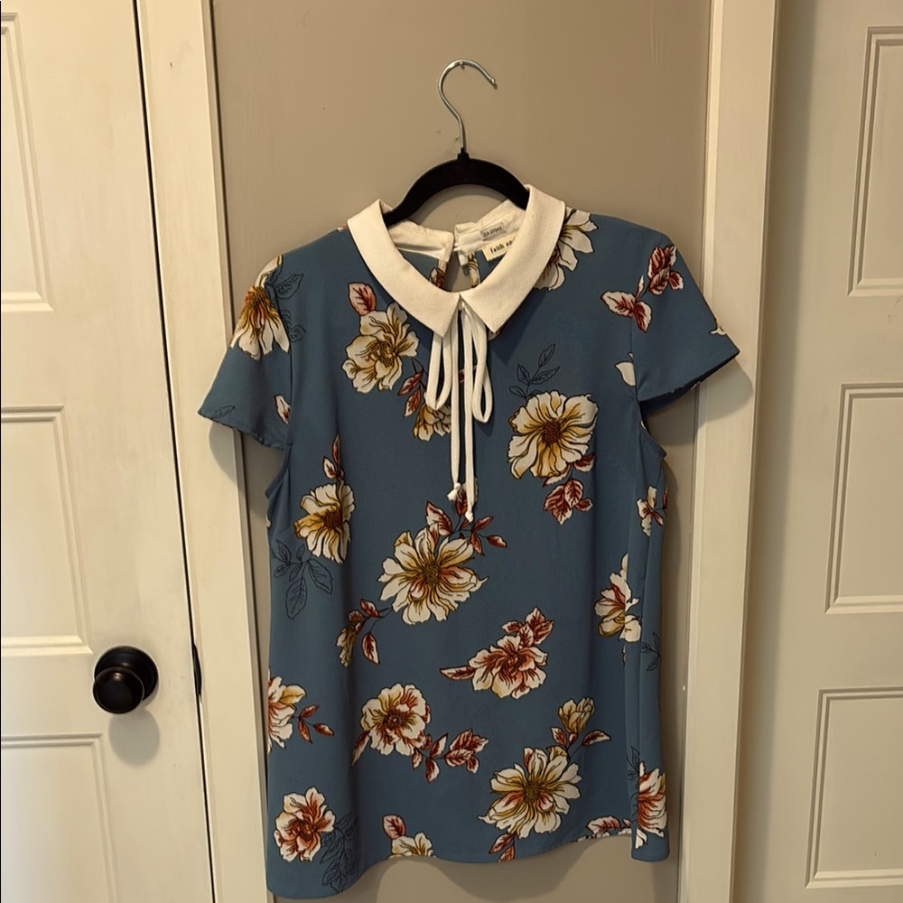 Floral Blue Blouse with White Collar